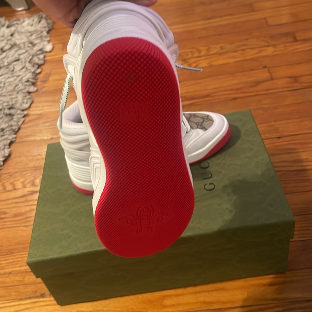 Gucci White, Green & Red GG High-Top Sneakers - Picture 3 of 4